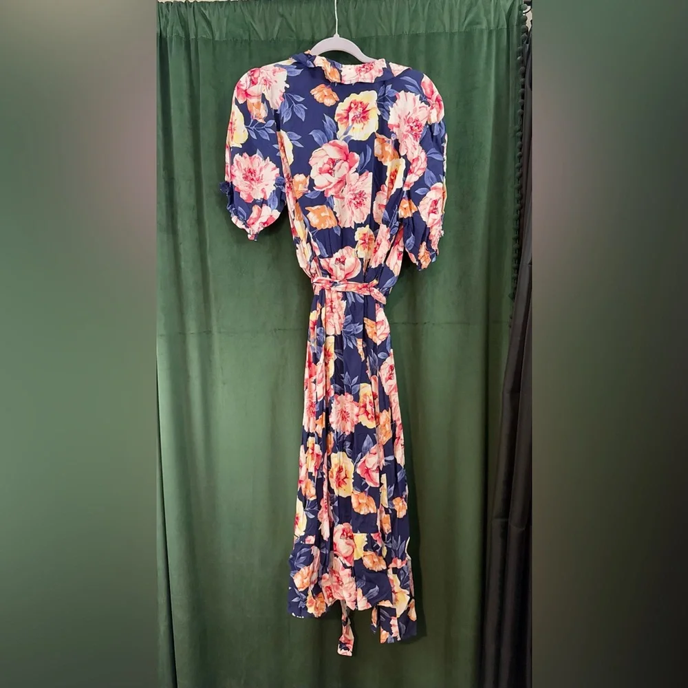 NWT Old Navy Floral Wrap Dress Size 1X - Picture 5 of 10